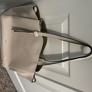 Nine West pocketbooks